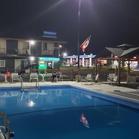 Niagara Falls Courtside Inn Kültér fotó